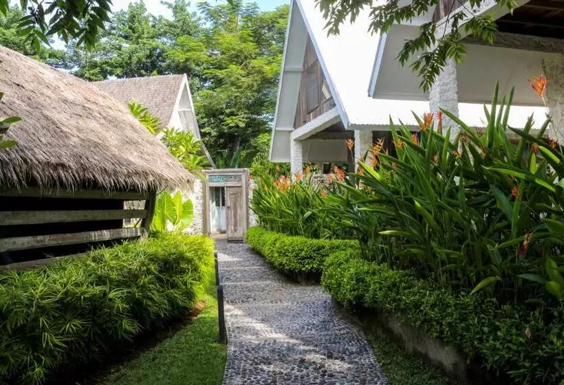 تختخواب و صبحانه Chanteak Bali   Teak House 1