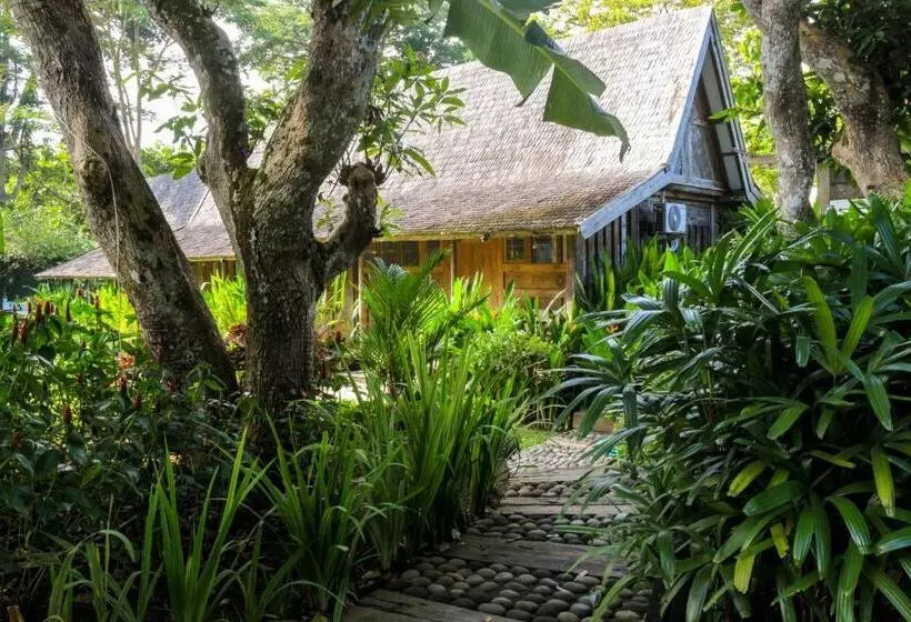 تختخواب و صبحانه Chanteak Bali   Teak House 1