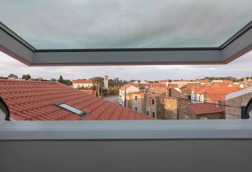 Hotelli Casa Do Cedro De Medelim