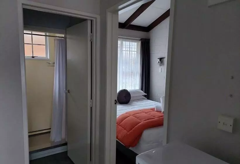 מוטל Colonial On Tay