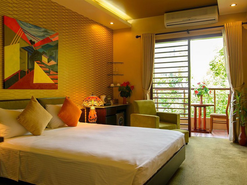 هتل Artisan Boutique