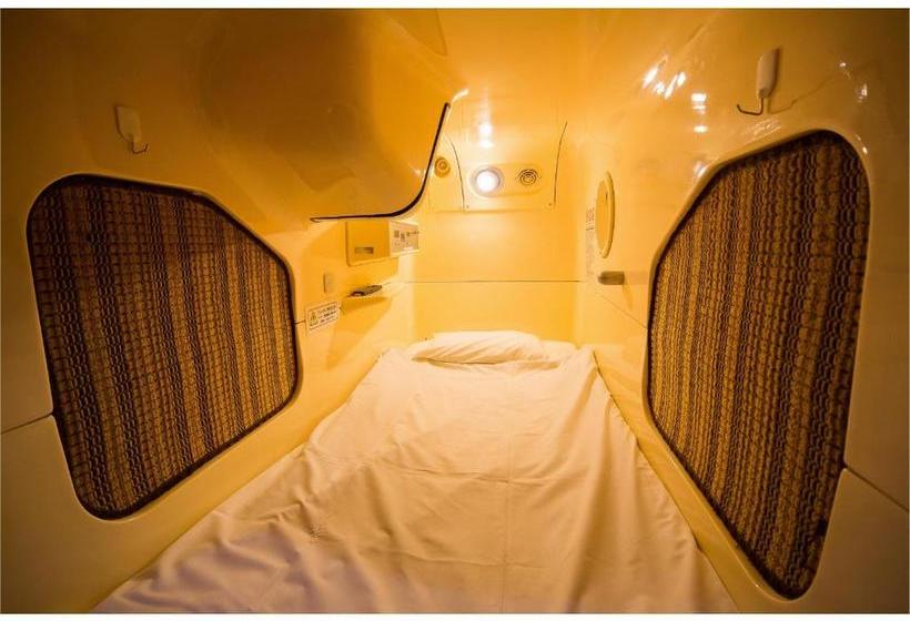فنادق الكبسولة Capsule Inn Sapporo Caters To Men