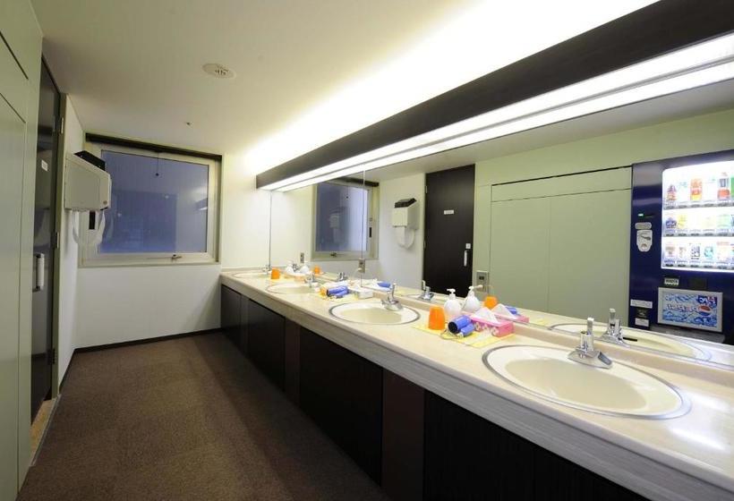 فنادق الكبسولة Capsule Inn Sapporo Caters To Men