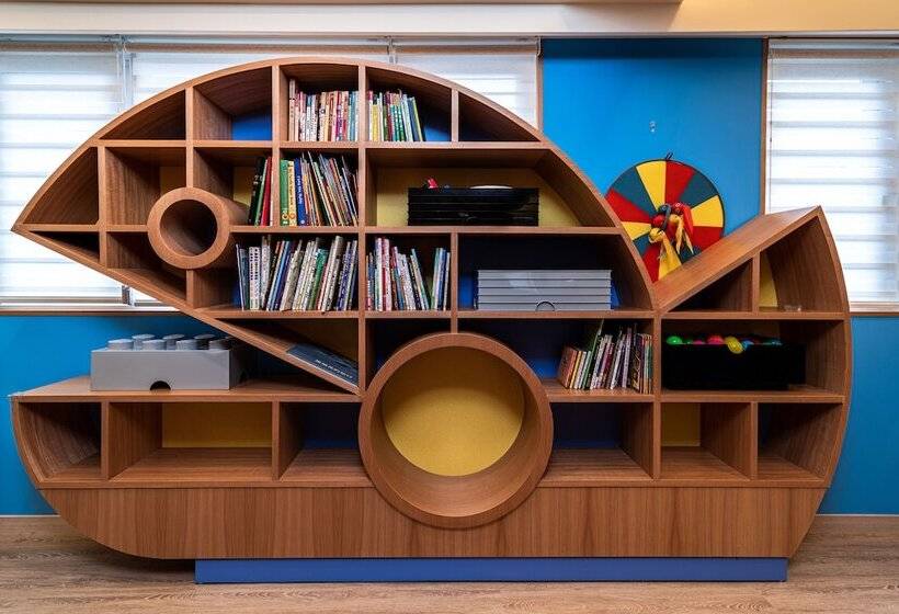 Fish Hotel Kaohsiung