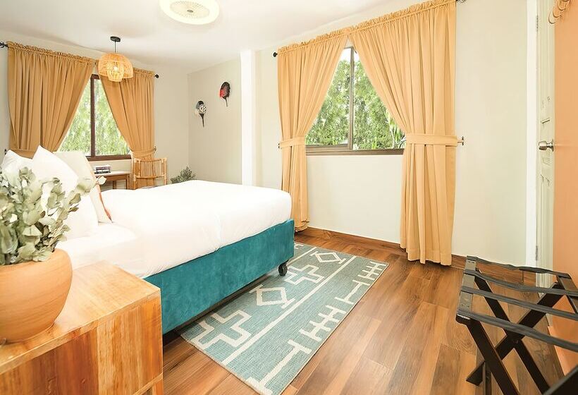 호텔 Socialtel Boquete