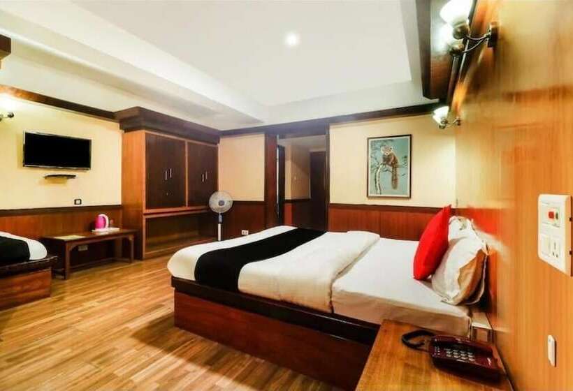 בית מלון כפרי Gajraj