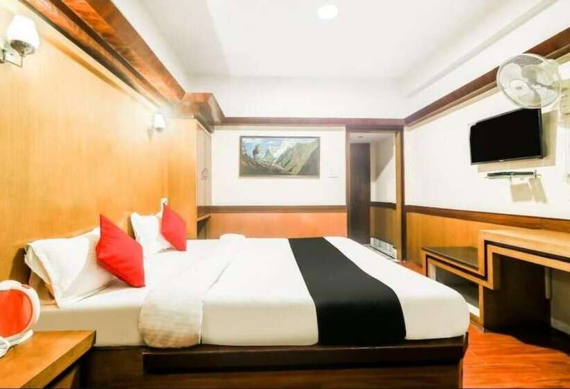 בית מלון כפרי Gajraj