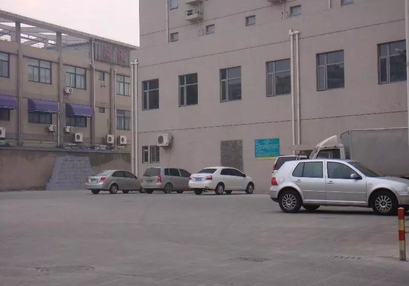 Otel Jinjiang Inn Taizhou Nantong Rd