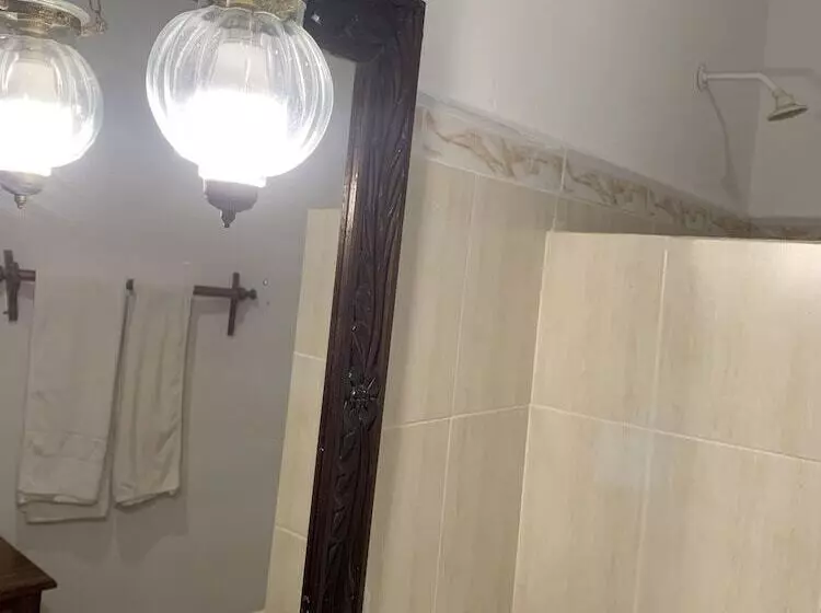 هتل Kenyan House Malindi