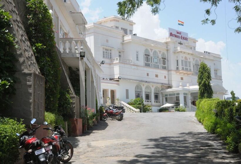 هتل Merwara Estate  A Luxury Heritage Resort