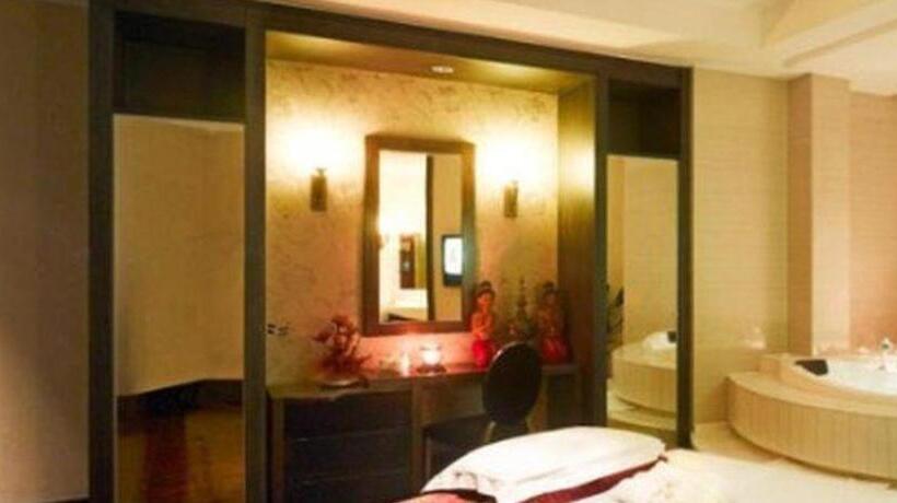 Optics Valley Kingdom Plaza Hotel Wuhan