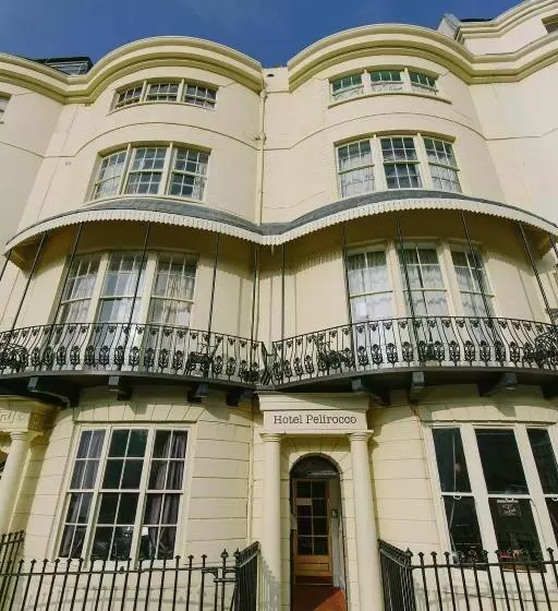 هتل Pelirocco