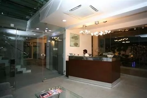 ホテル Purple Lotus