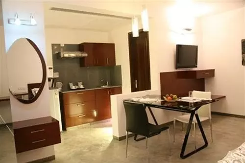 ホテル Purple Lotus