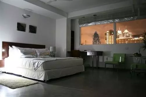 ホテル Purple Lotus