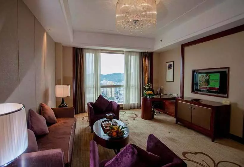 酒店 Ramada Plaza Shaoguan City Centre