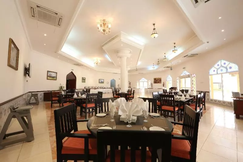 هتل Samharam Resort Salalah