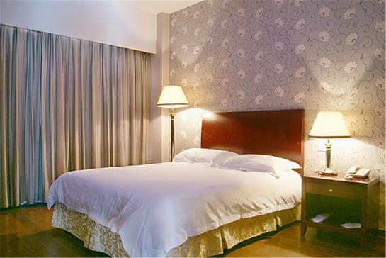 Otel Shanghai Respond