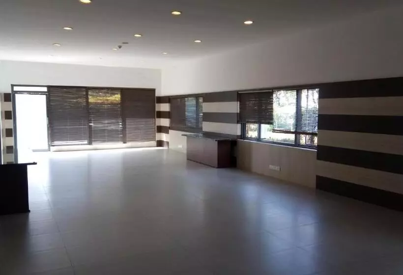 酒店 Sterling Munnar