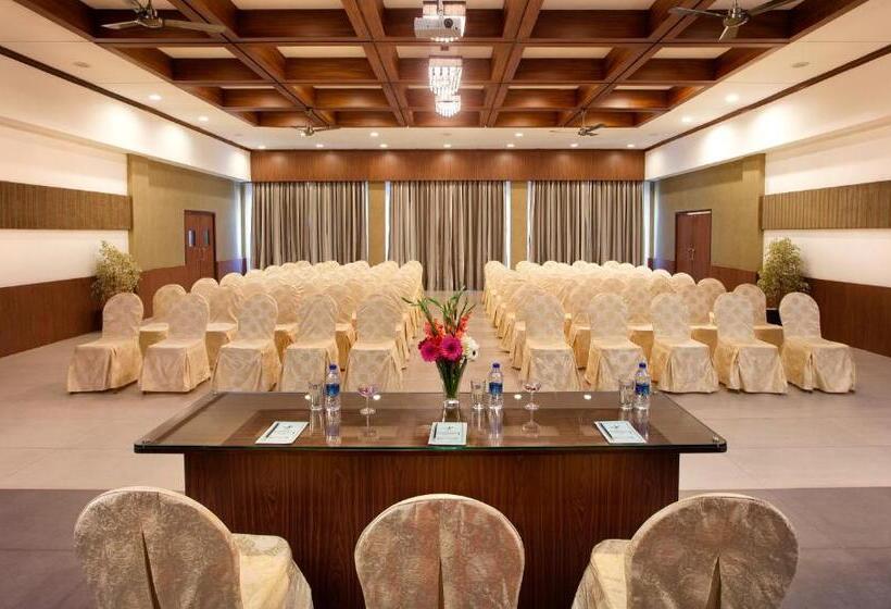 酒店 Sterling Munnar