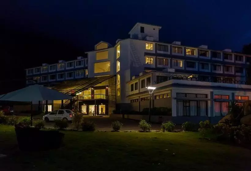 酒店 Sterling Munnar