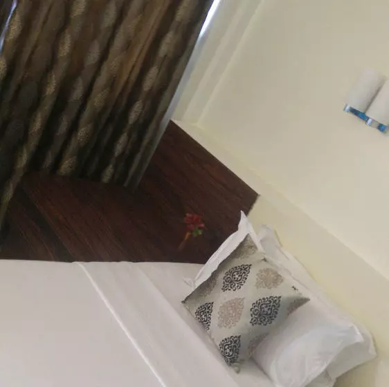 Strand Hotel, Colaba