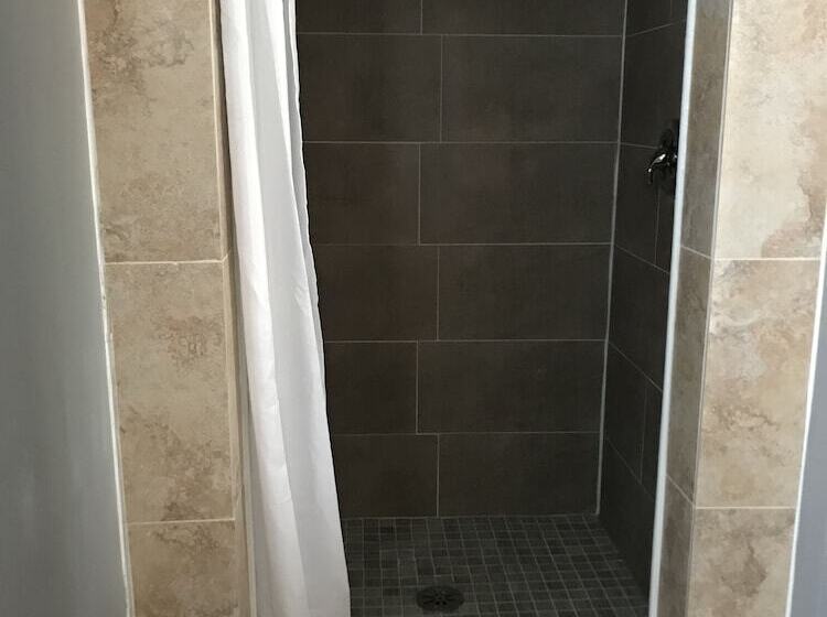 فندق The Gables Inn