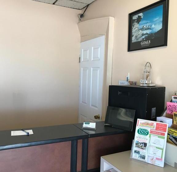 فندق The Gables Inn