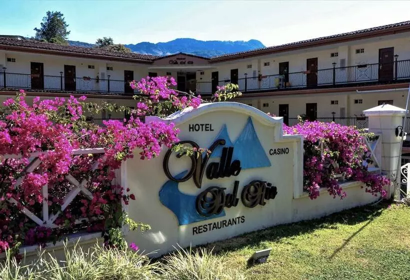 Hotel Valle Del Rio