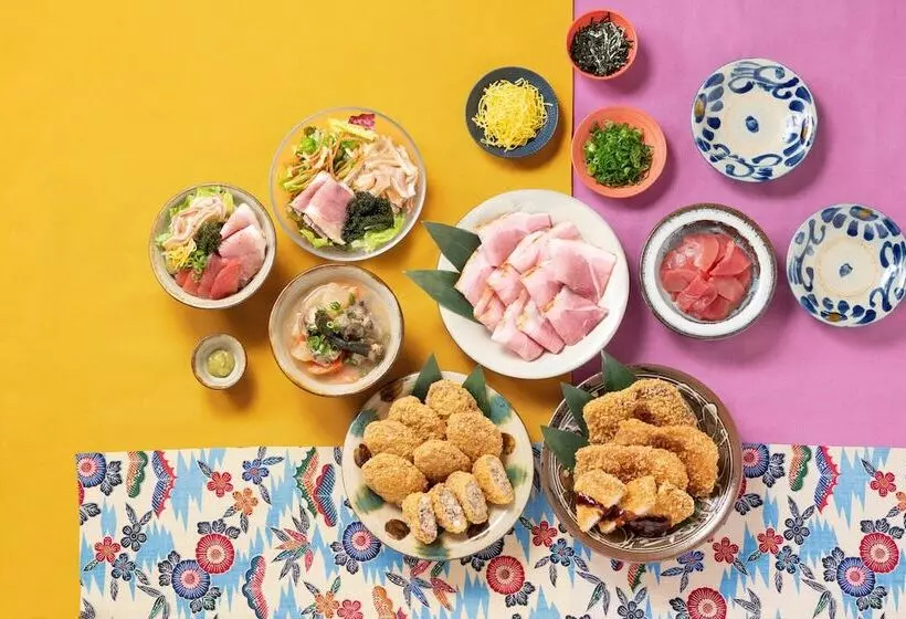 Vessel Hotel Campana Okinawa