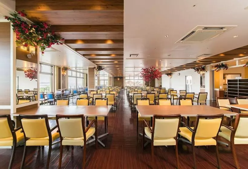 Vessel Hotel Campana Okinawa