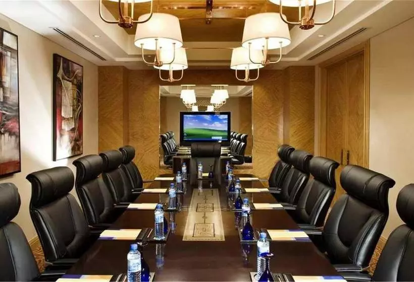 هتل Yanyuan International