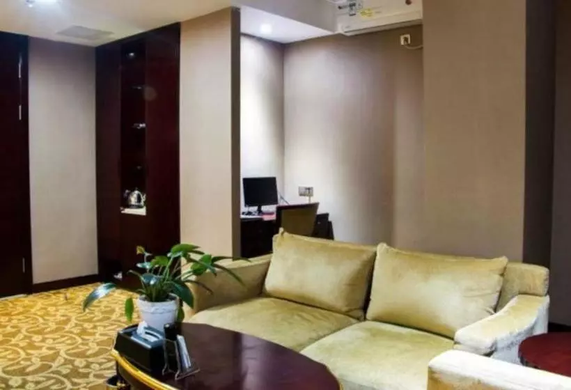 Hotel Zhuhai Liuhe Holiday