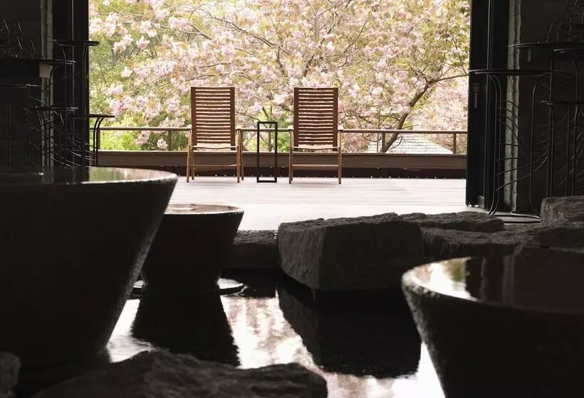 Lake Shikotsu Tsuruga Resort Spa Mizu No Uta