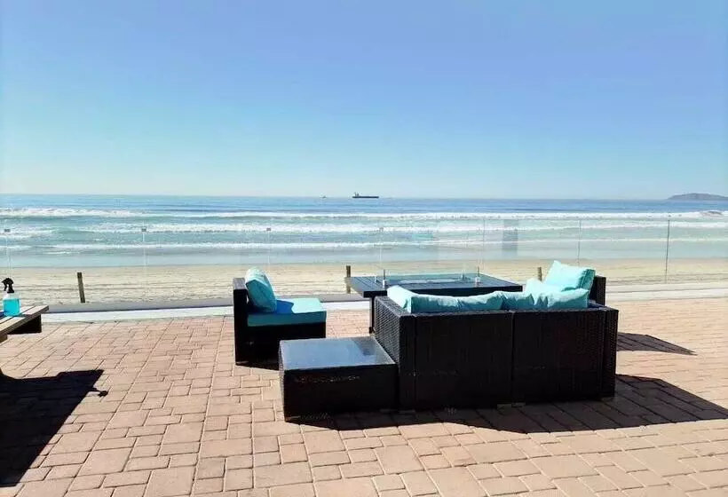 Quinta Pacifica Beachfront Villas