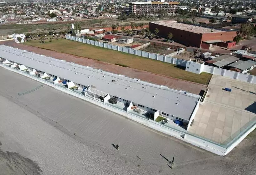 Quinta Pacifica Beachfront Villas