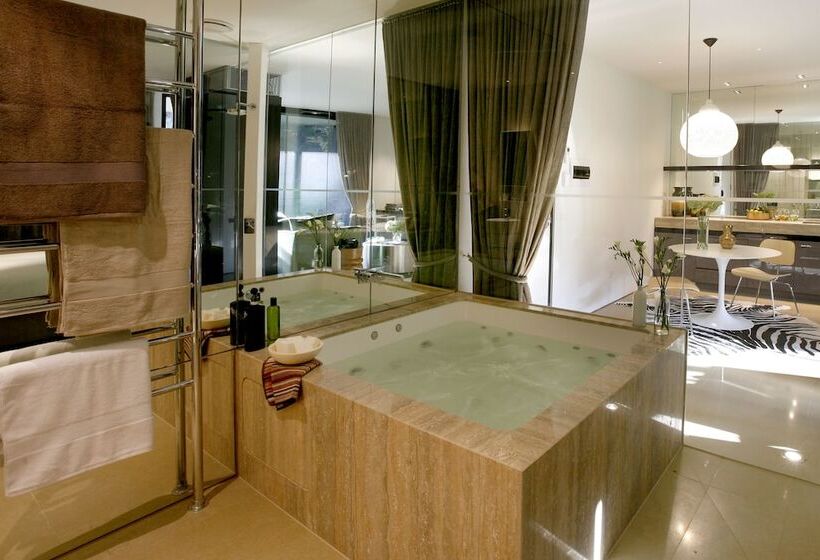 리조트 Hepburn At Hepburn