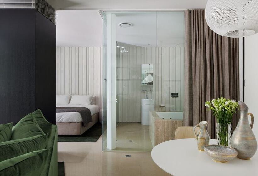 리조트 Hepburn At Hepburn