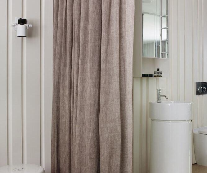 리조트 Hepburn At Hepburn