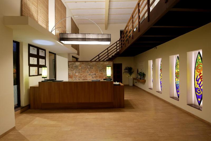 Resort Lemon Tree Hotel, Tarudhan Valley, Manesar