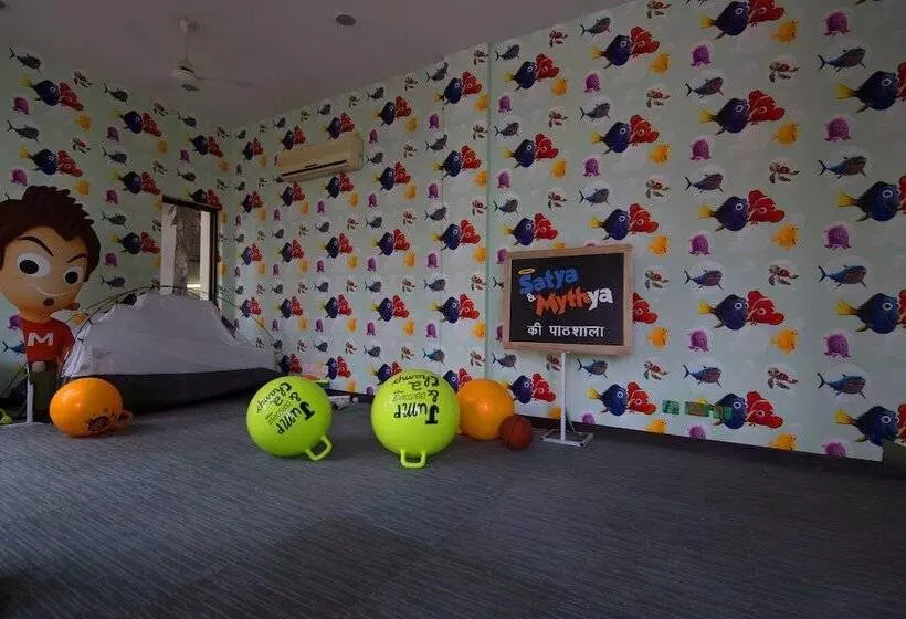 리조트 Lemon Tree Hotel, Tarudhan Valley, Manesar