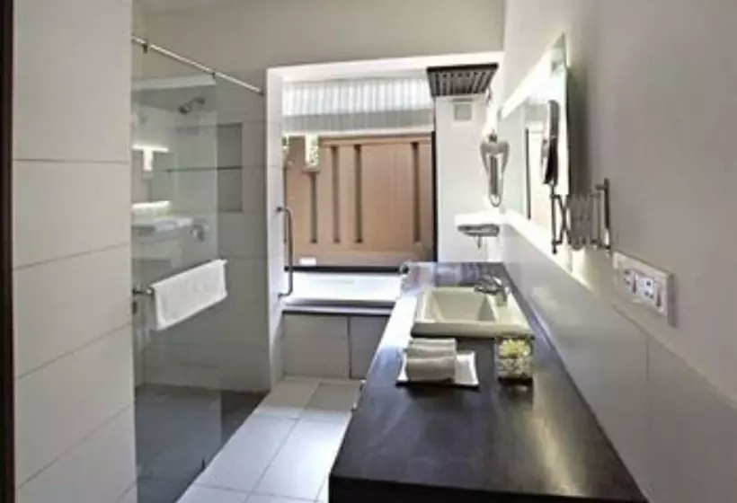 리조트 Lemon Tree Hotel, Tarudhan Valley, Manesar