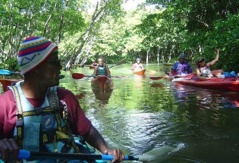 אתר נופש Matava   Fiji...untouched