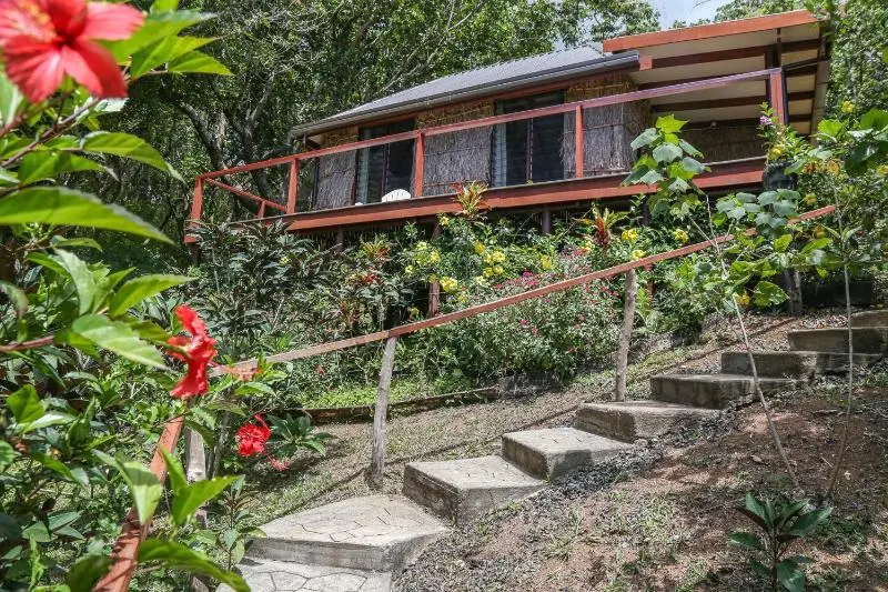 リゾートホテル Matava Fiji...untouched