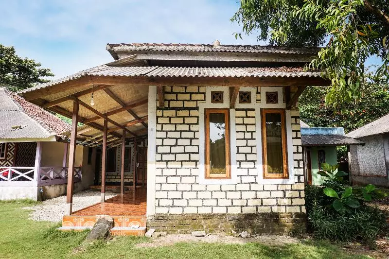 ホテル Oyo 91016 Sandi Homestay