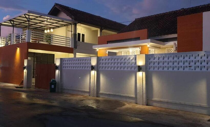 ペンション Alexandria12 Guest House