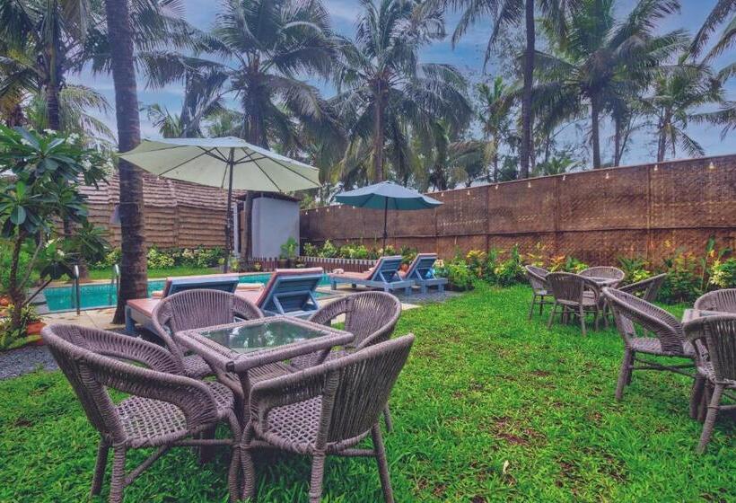 Resort Pause By The Sea