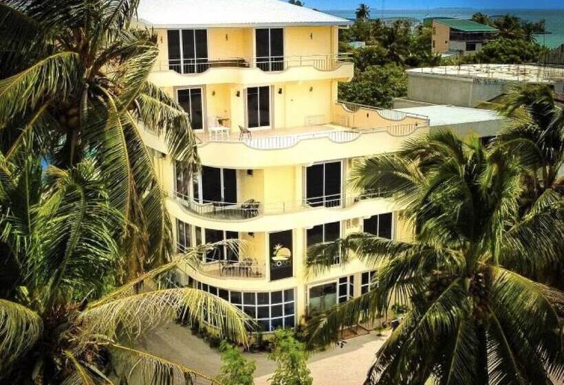 Pensão Noah Private Beach House