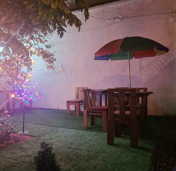 تختخواب و صبحانه Hospedaje Casa De Luna