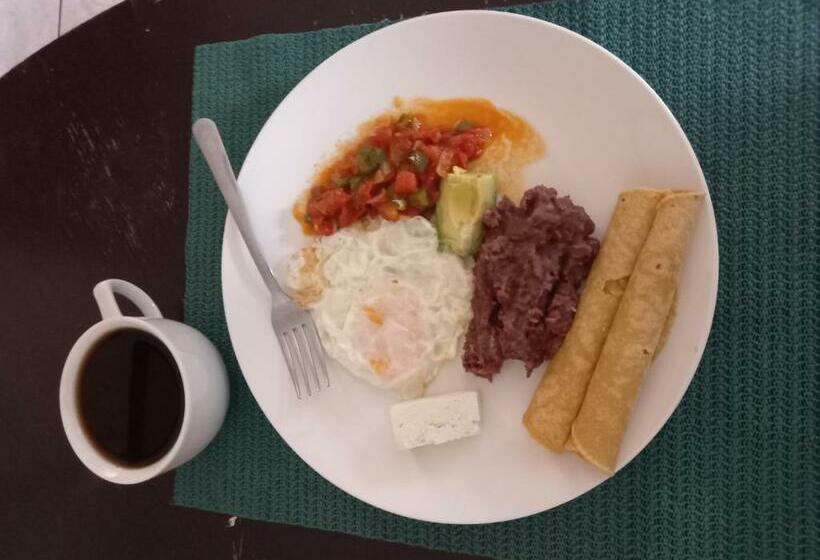 تختخواب و صبحانه Hospedaje Casa De Luna